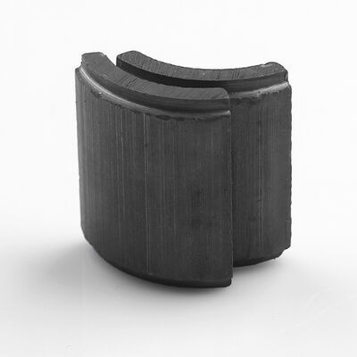 Customized Shape Ferrite Permanent Magnets FB9B FB12B 250.C Operating Temperature 450mT Brmax