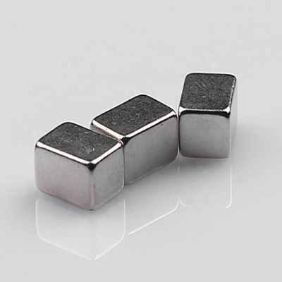 Buy Small N54 AlNiCo Industrial Bar Magnets Environment Friendly 0.01mm online manufacture